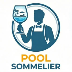 プールソムリエの公式ロゴマーク。ワイングラスの中に青い海とリゾート空間が描かれたデザイン。